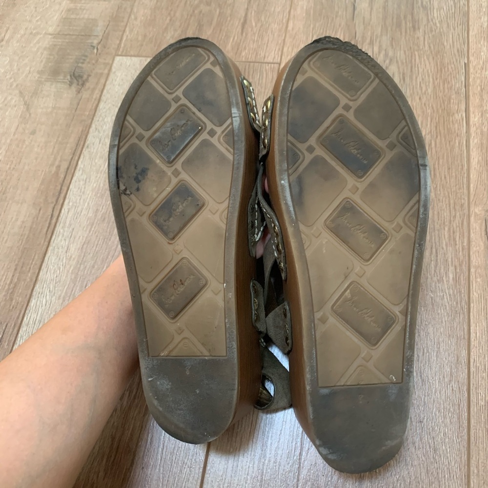 Sam Edelmon olive green summer sandal - Picture 3 of 4